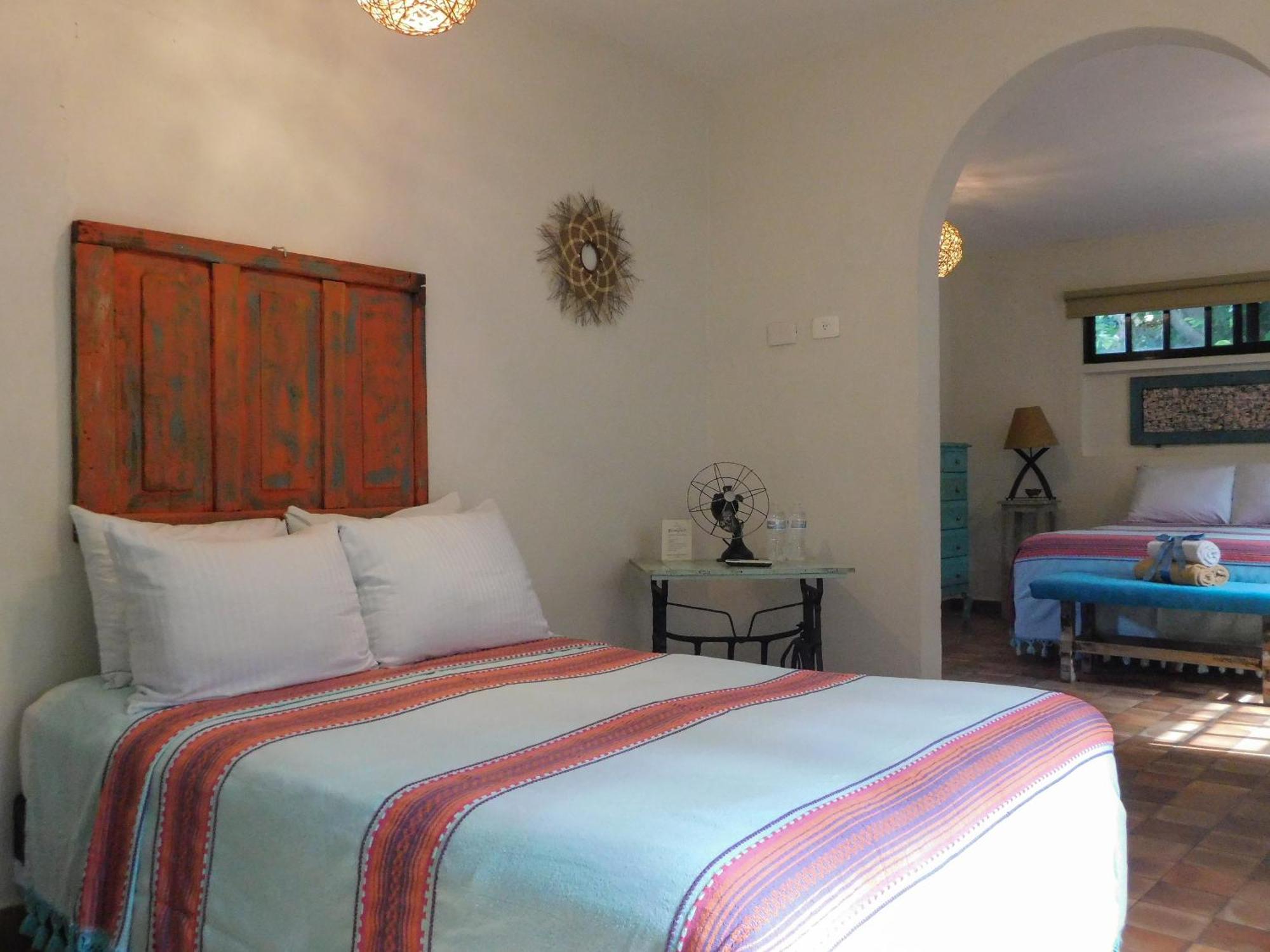 Hotel Boutique Casa Flor De Mayo Mérida Zewnętrze zdjęcie